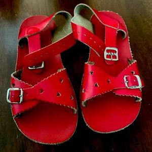 Red Saltwater Sweetheart sandals size 12.